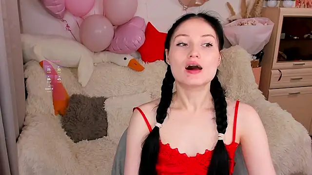 LisaMooore online show from 6, 2, 2026