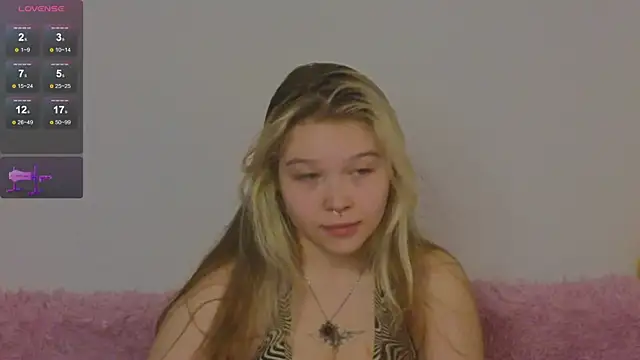 Snapshot of May_aster chatting on 24, 10, 2025 May aster online show from 24, 10, 2025