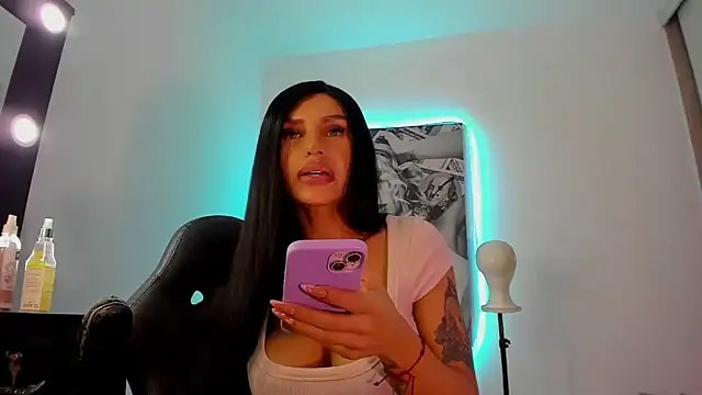 Snapshot of _juliana_star_ chatting on 9, 3, 2025  juliana star  online show from 9, 3, 2025