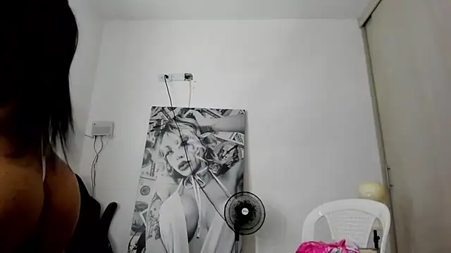 Snapshot of _juliana_star_ chatting on 11, 9, 2025  juliana star  online show from 11, 9, 2025
