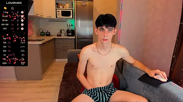 Aaron Boom online show from 26, 9, 2025