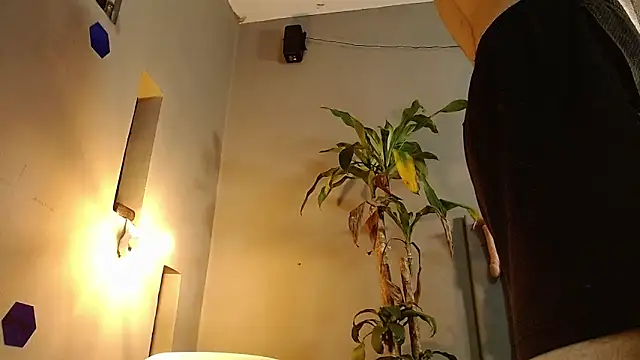Snapshot of Mr_WhiteCock chatting on 7, 1, 2025 Mr WhiteCock online show from 7, 1, 2025