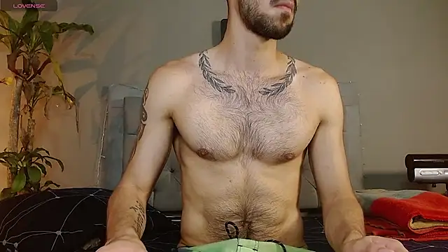 Snapshot of Mr_WhiteCock chatting on 4, 2, 2025 Mr WhiteCock online show from 4, 2, 2025