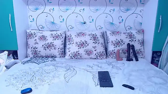 Snapshot of demiemorre chatting on 31, 1, 2025 demiemorre online show from 31, 1, 2025