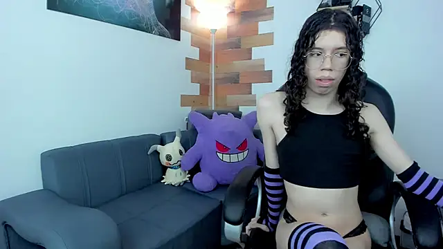 Snapshot of Angel_Dust18 chatting on 25, 2, 2025 Angel Dust18 online show from 25, 2, 2025