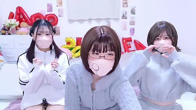 Snapshot of 841_yayoi chatting on 7, 1, 2026 841 yayoi online show from 7, 1, 2026