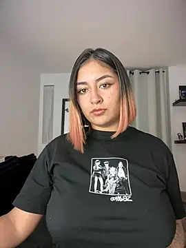 Rae Lil White online show from 17, 2, 2025