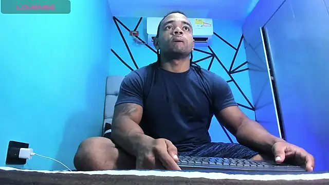 Snapshot of juande_24 chatting on 4, 6, 2026 juande 24 online show from 4, 6, 2026