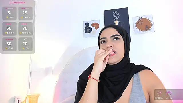 Umarani  online show from 25, 11, 2025