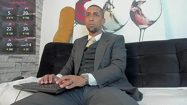 Snapshot of Paolo_johnson chatting on 15, 1, 2025 Paolo johnson online show from 15, 1, 2025