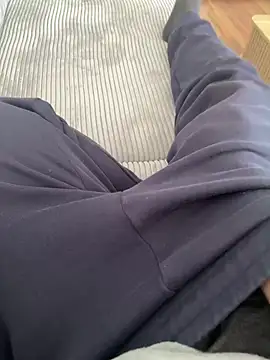 Snapshot of DurableFog chatting on 1, 4, 2026 DurableFog online show from 1, 4, 2026