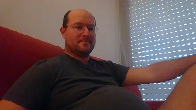 Snapshot of porompomperro chatting on 6, 1, 2025 porompomperro online show from 6, 1, 2025