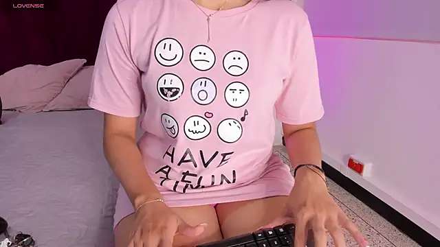 DahianaLincoln online show from 7, 12, 2024