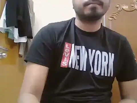 desiboyasif online show from 3, 10, 2025