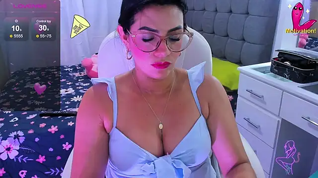 Snapshot of dahian_carter chatting on 3, 1, 2025 dahian carter online show from 3, 1, 2025