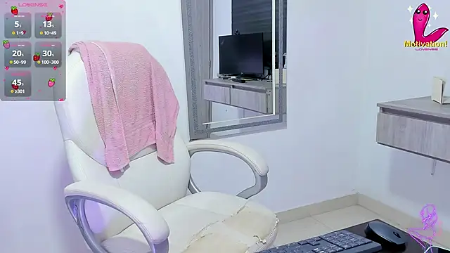 Snapshot of dahian_carter chatting on 25, 9, 2025 dahian carter online show from 25, 9, 2025