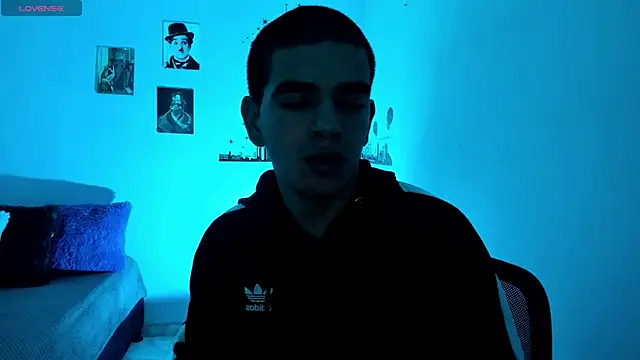 Ares Johnson online show from 8, 1, 2025