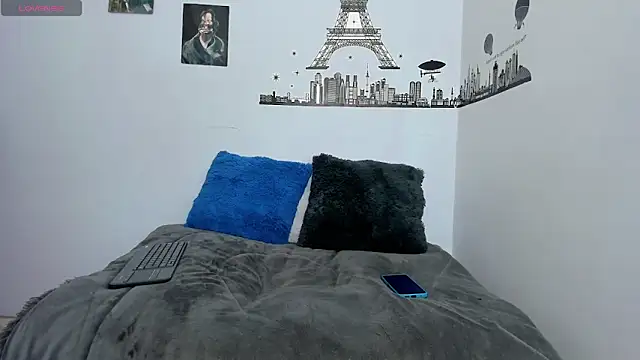 Ares Johnson online show from 9, 1, 2025