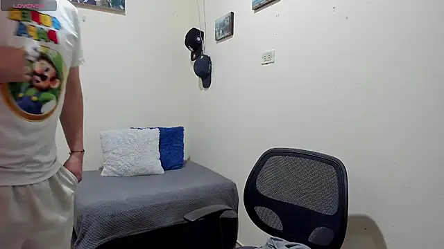 Ares Johnson online show from 27, 1, 2025