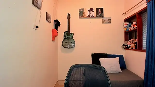 Ares Johnson online show from 19, 2, 2025