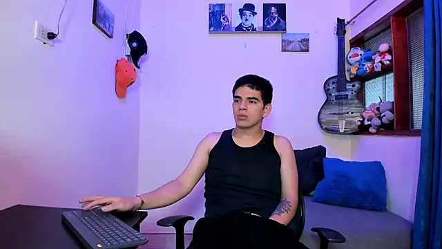 Ares Johnson online show from 24, 2, 2025