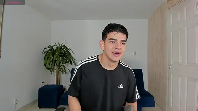 Ares Johnson online show from 13, 10, 2025