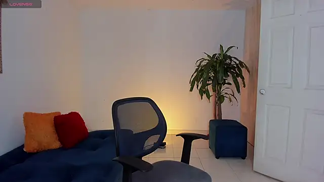 Ares Johnson online show from 28, 10, 2025