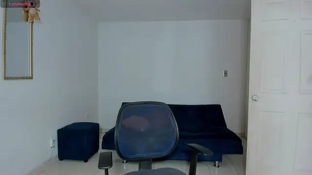 Ares Johnson online show from 5, 11, 2025