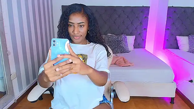 rebeca cortez  online show from 9, 1, 2025