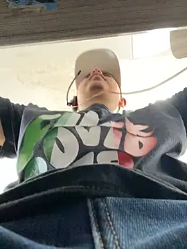 Snapshot of DanielGomez9 chatting on 27, 1, 2025 DanielGomez9 online show from 27, 1, 2025