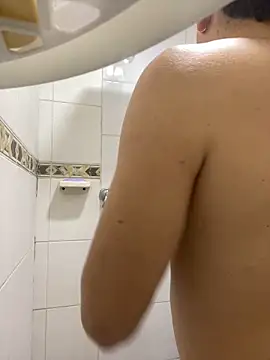 Snapshot of DanielGomez9 chatting on 14, 2, 2025 DanielGomez9 online show from 14, 2, 2025