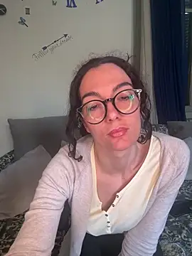 Snapshot of Strawberry_queen91 chatting on 17, 4, 2026 Strawberry queen91 online show from 17, 4, 2026