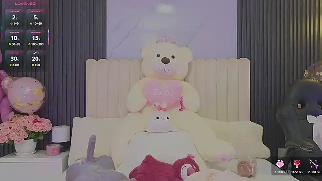 Madiee Rhea online show from 13, 5, 2026