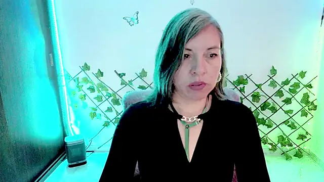 Lady breaks hearts online show from 24, 2, 2026