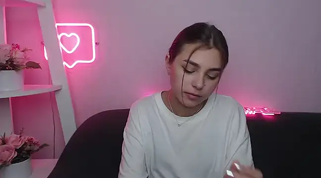 MilanaAngelAs online show from 1, 2, 2025