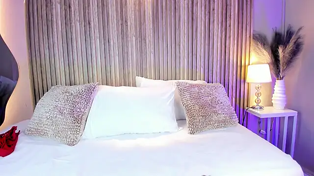 Snapshot of vanity_sex chatting on 19, 12, 2025 vanity sex online show from 19, 12, 2025