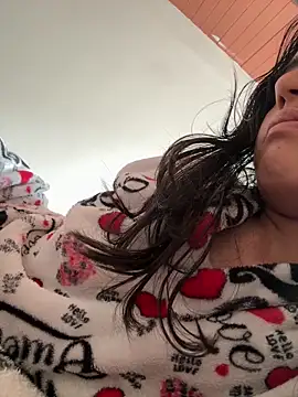 Snapshot of ViolettaSummer chatting on 4, 3, 2026 ViolettaSummer online show from 4, 3, 2026