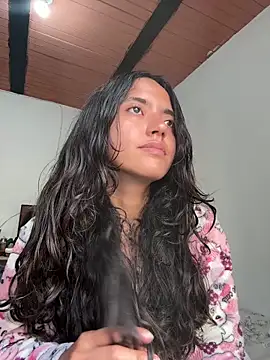 Snapshot of ViolettaSummer chatting on 2, 4, 2026 ViolettaSummer online show from 2, 4, 2026