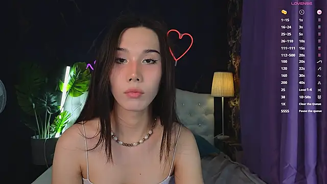 Kaia Sunshine Mia online show from 23, 1, 2025