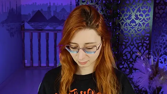 Snapshot of Orianna_Fox chatting on 4, 1, 2025 Orianna Fox online show from 4, 1, 2025