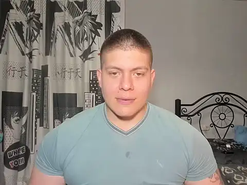 Snapshot of regan_jhonso chatting on 29, 10, 2025 regan jhonso online show from 29, 10, 2025