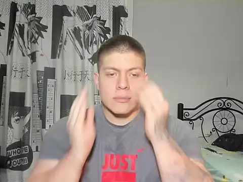 Snapshot of regan_jhonso chatting on 13, 11, 2025 regan jhonso online show from 13, 11, 2025