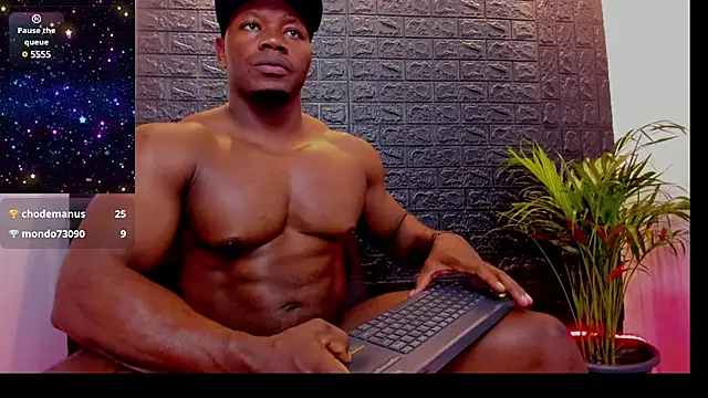 Snapshot of tommike chatting on 21, 2, 2025 tommike online show from 21, 2, 2025