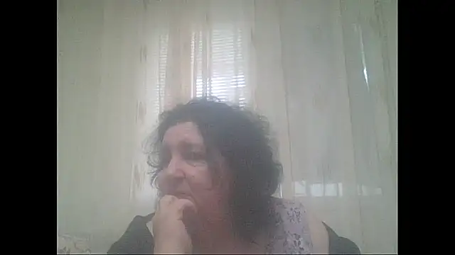 maturekorine online show from 14, 4, 2026