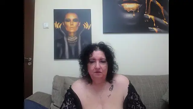 maturekorine online show from 18, 5, 2026
