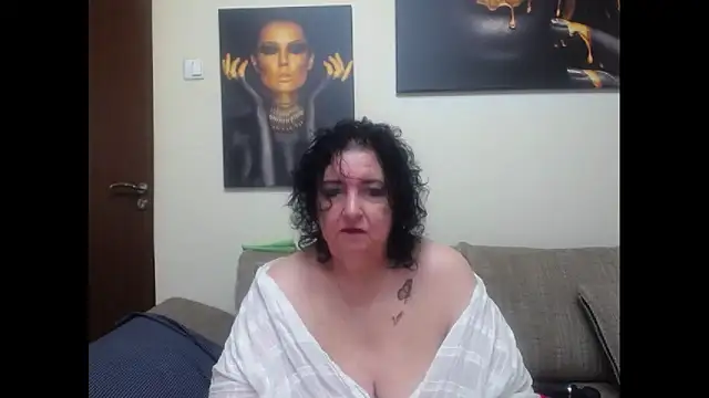 maturekorine online show from 24, 5, 2026