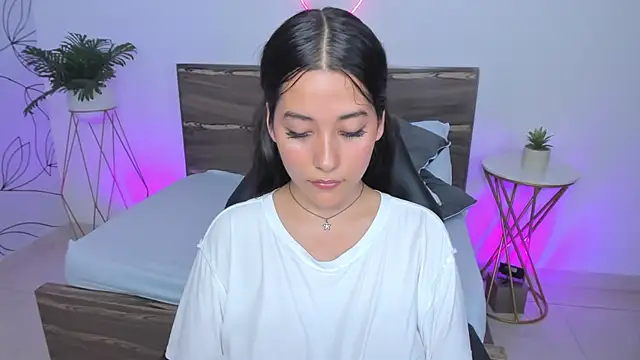 ivette bocelly online show from 15, 1, 2025