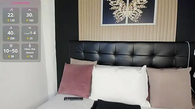 Snapshot of summer_night_ chatting on 24, 2, 2025 summer night  online show from 24, 2, 2025