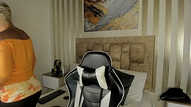 summer night  online show from 3, 12, 2025