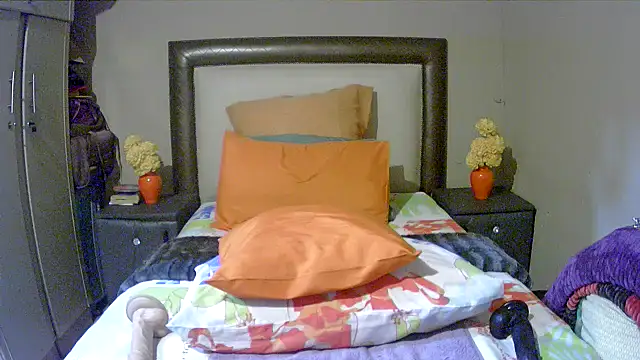 Snapshot of Kimmyboobs chatting on 20, 12, 2025 Kimmyboobs online show from 20, 12, 2025